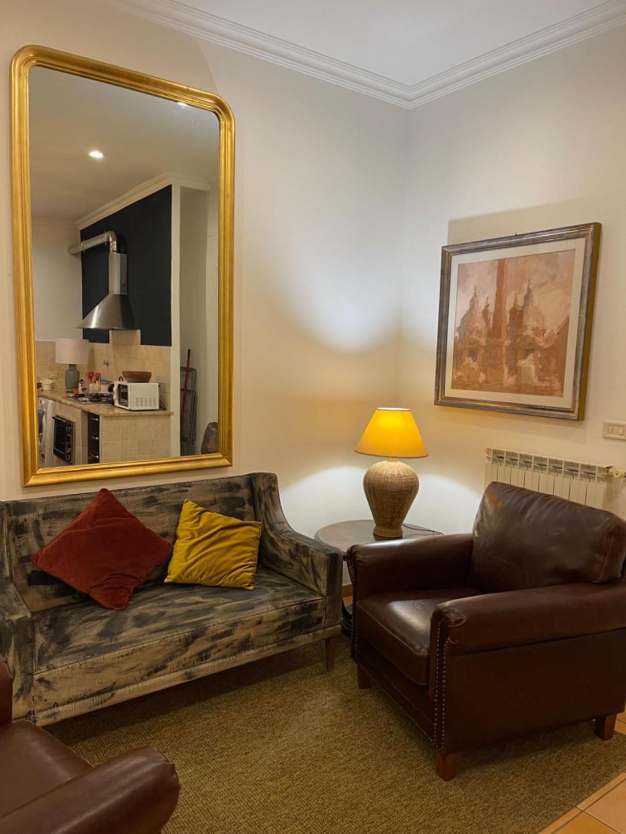 Delightful Stylish House With Private Garden Close To Downtown Semesterbostad *